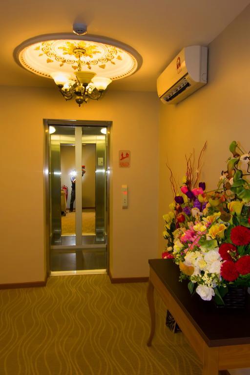 Prince33 Hotel Джохор-Бару Экстерьер фото